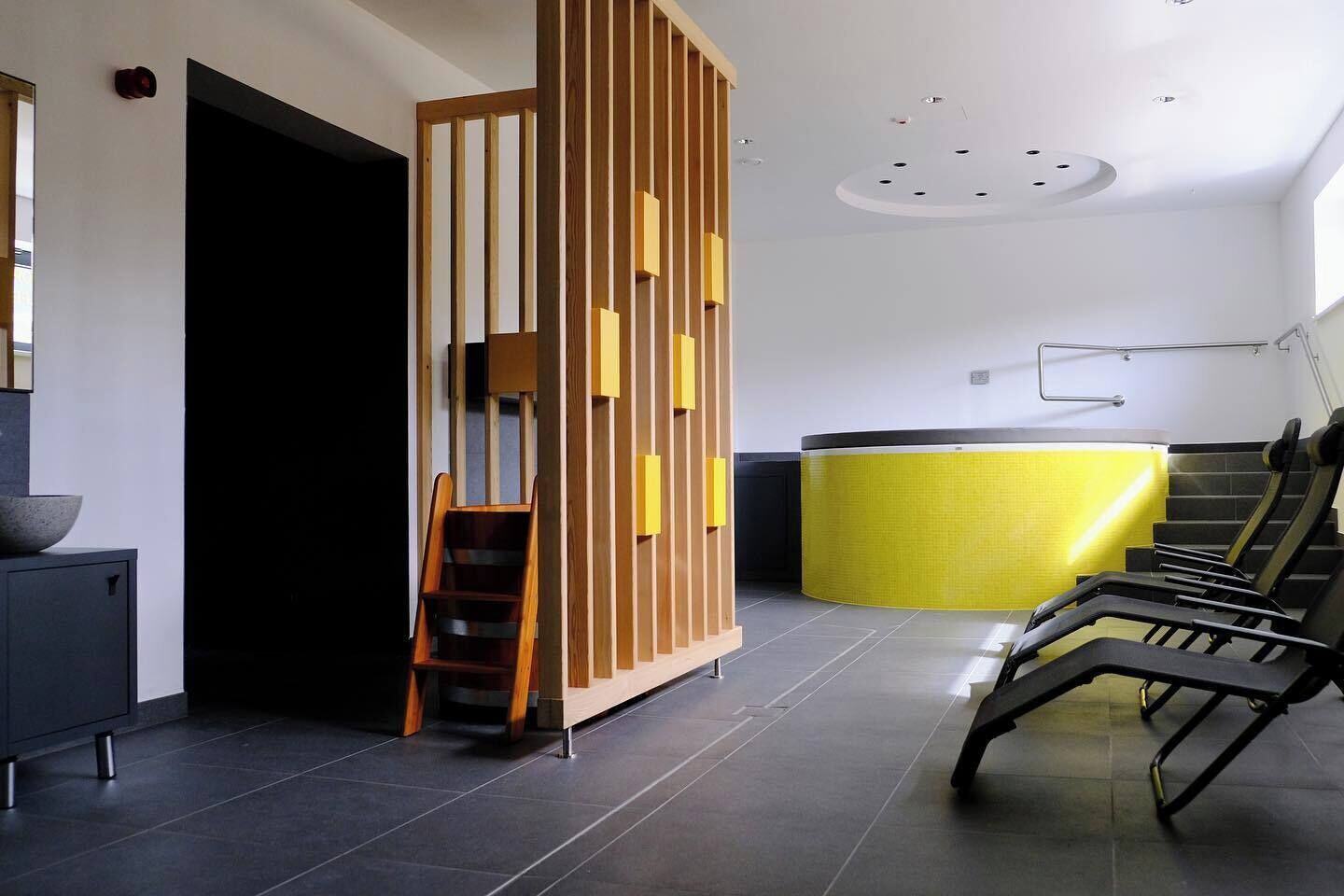 Steam room, Swedish massages, massages