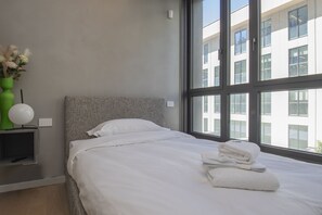 2 chambres, fer et planche à repasser, Wi-Fi gratuit, draps fournis