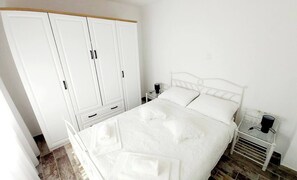 2 chambres, accès Internet, draps fournis