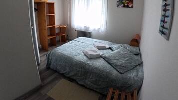 Chambre Simple Standard, vue jardin (CH4 / Les PrimevĂšres) | Wi-Fi gratuit