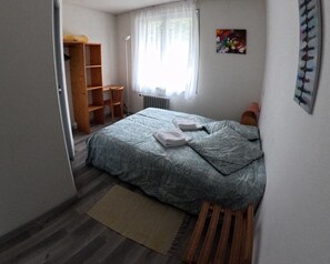 Standard-Einzelzimmer, Gartenblick (CH4 / Les Primevères) | Kostenloses WLAN