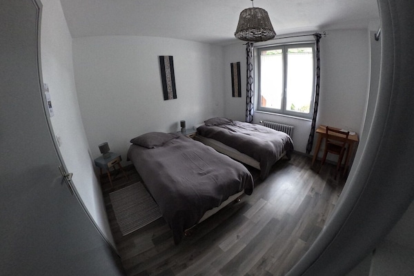 Premium-Doppelzimmer, Gartenblick (CH5 / Les Coquelicots) | Kostenloses WLAN