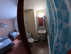 Single Room, Non Smoking, Garden View | Free WiFi