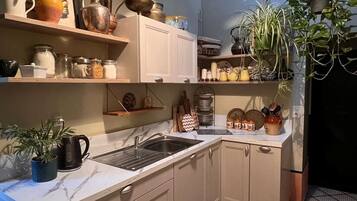 焗爐、爐具、洗碗機