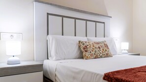 Departamento superior | Espacio para trabajar con laptop, insonorización y wifi gratis