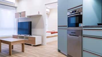 Standard Apartment | Dapur peribadi | Peti sejuk, ketuhar gelombang mikro, ketuhar, dapur