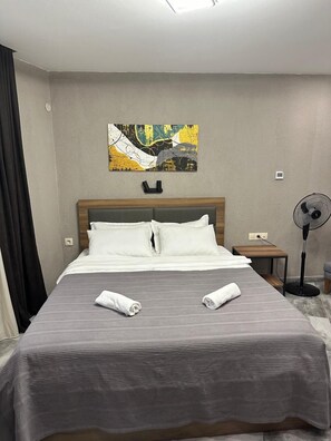 Deluxe Double Room, Lanai, City View - hotel Labyrinth (Tbilisi)