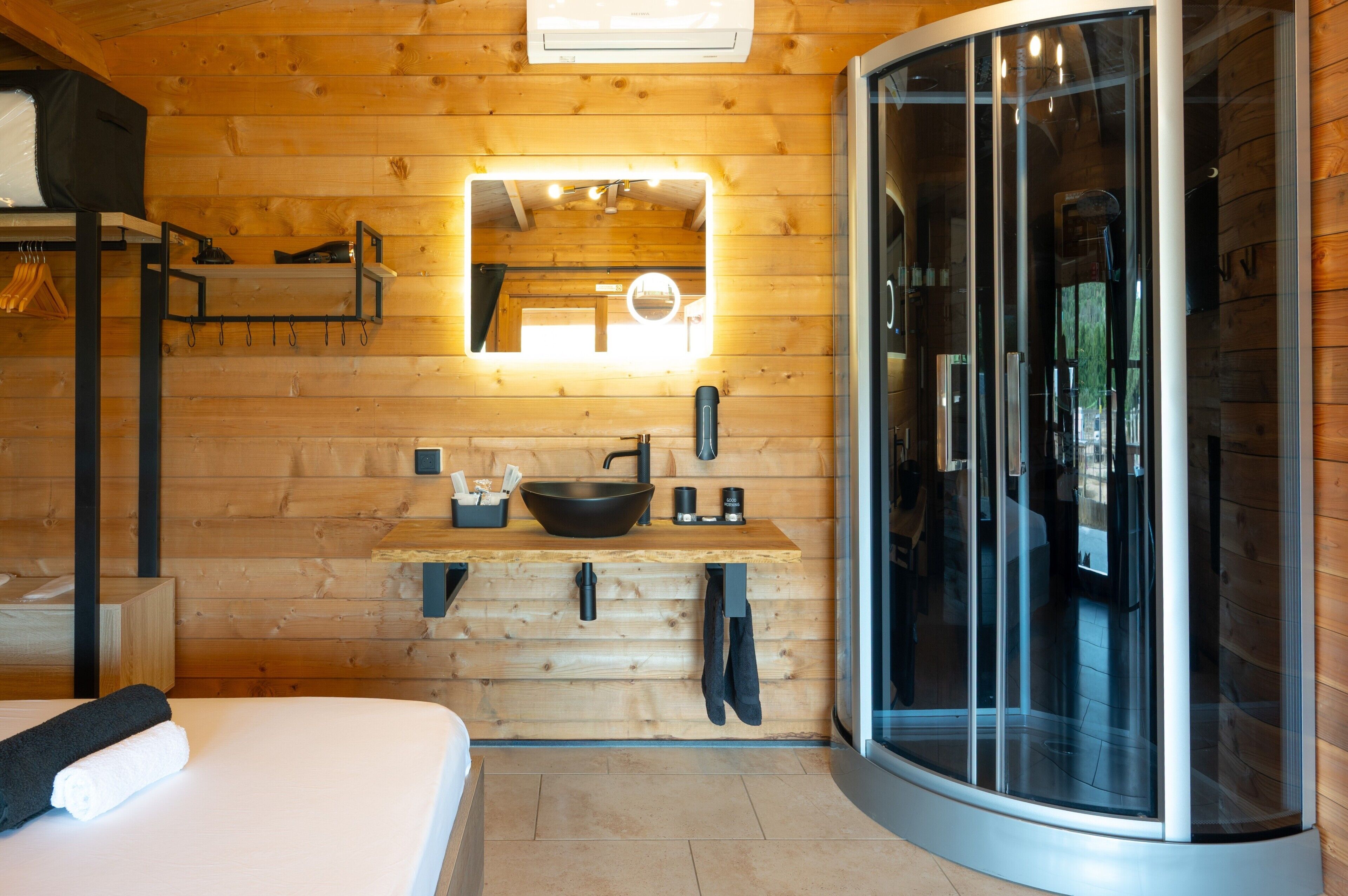 1 chambre, Wi-Fi, draps fournis