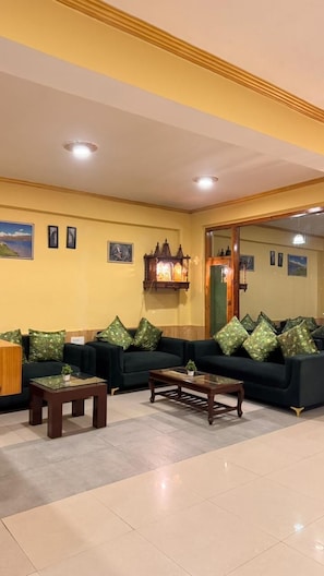 Exterior - Mareema Resort (Manali)