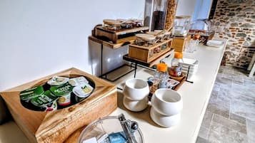 Tägliches inbegriffenes Frühstücksbuffet