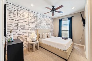 3 bedrooms, desk, iron/ironing board, travel cot