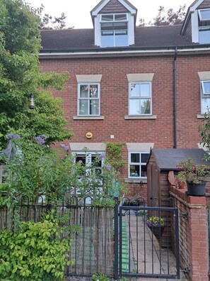 Exterior - Townhouse near to Longleat and Frome (Westbury)