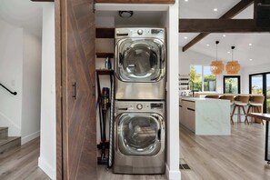 Interior - New Listing! Palisades Paradise by Colby & Conrad! (Los Angeles)