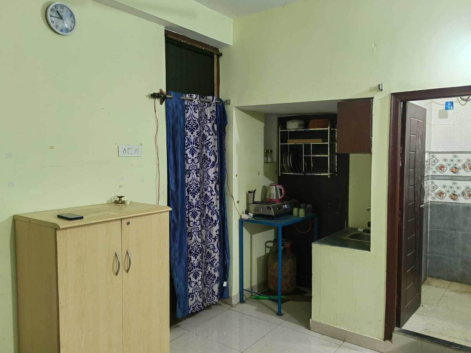 Réfrigérateur, plaque de cuisson