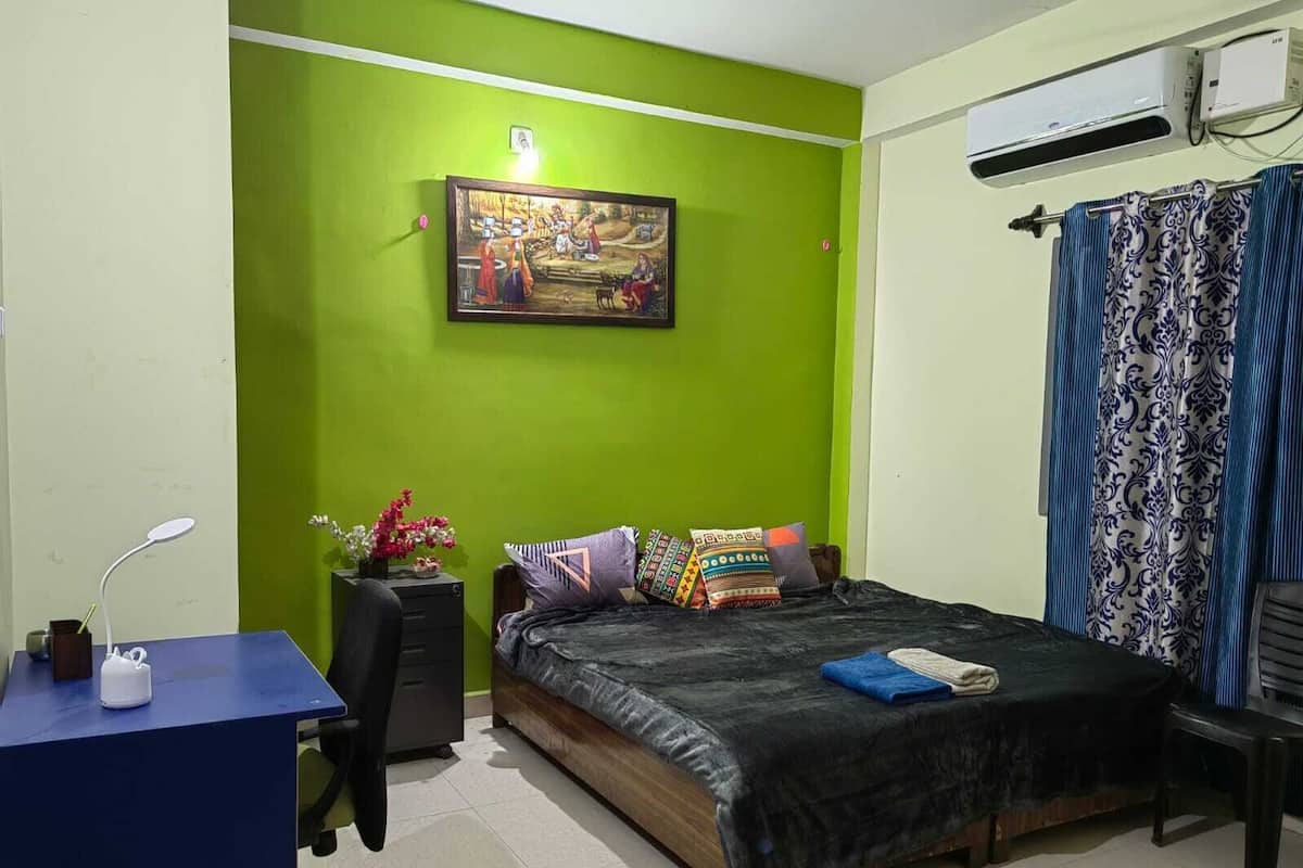 Decoración personalizada, muebles diferentes y escritorio