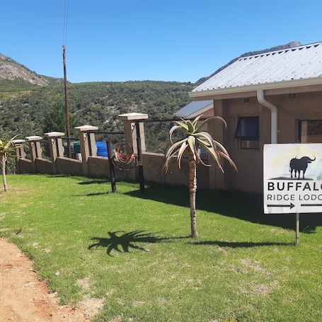 施設の敷地. Bedsitter Bed & Breakfast in Nyanga near popular Attractions