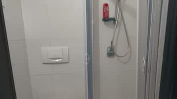 Apartamento, 3 quartos, acessível, lareira | Banheiro