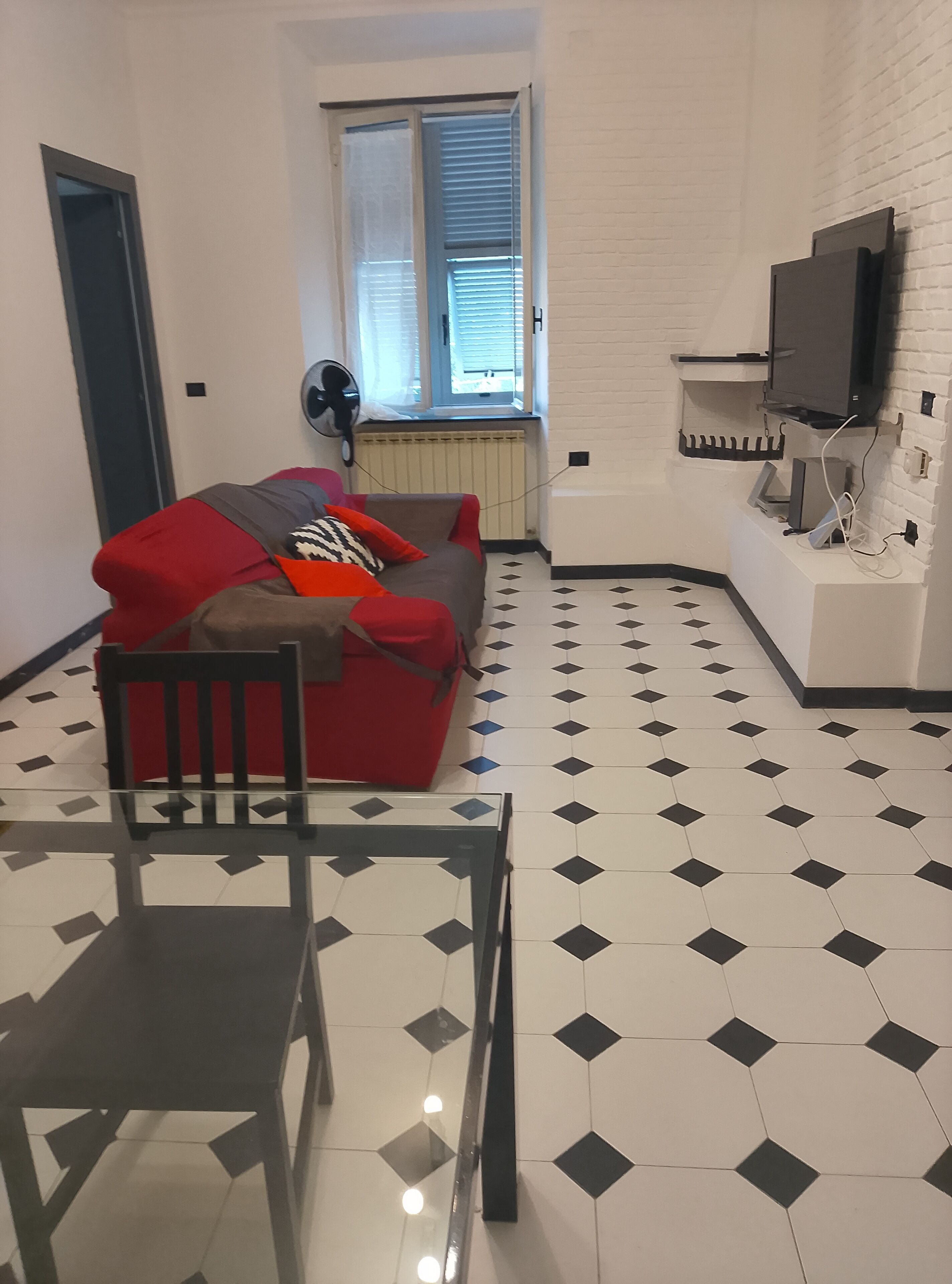 Apartment, 3 Schlafzimmer, barrierefrei, Kamin | Wohnzimmer
