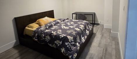 1 soveværelse, strygejern/strygebræt, Wi-Fi, sengetøj