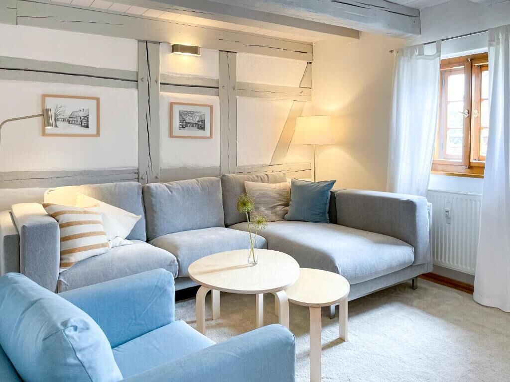 Condo, 2 Bedrooms, Balcony, Garden View | Living area