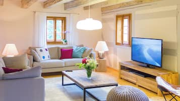 Apartment, 3 Schlafzimmer, Balkon, Gartenblick | Wohnbereich