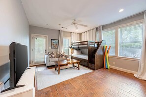 4 bedrooms, iron/ironing board, travel cot, WiFi