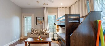 4BR Lake Oconee Gem - Golf Views & Kid-Friendly