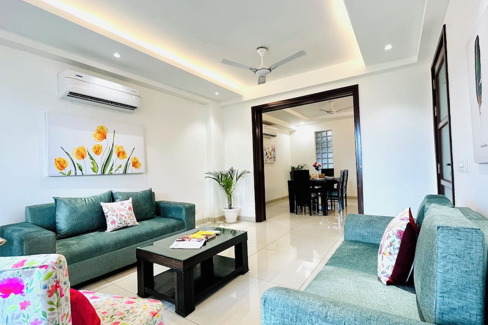 Ivory Luxury Apartments in Gurgaon