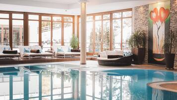 Indoor pool, outdoor pool