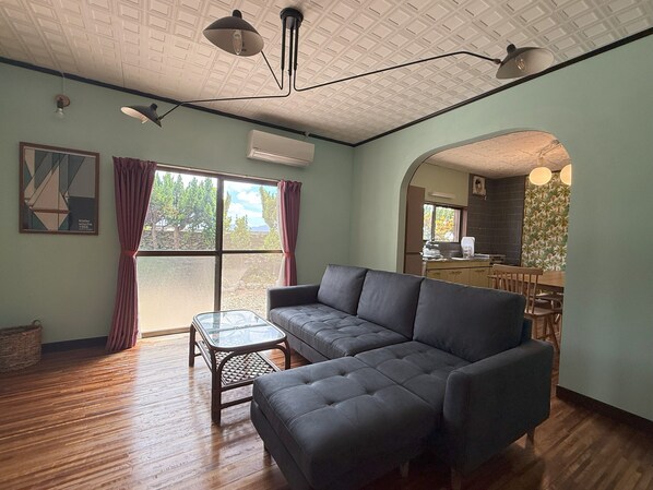 Living area - Villa Tottoganashi" for rent in front of a spectacular beach on the secluded island of Kakaroma Island. (ooshimagunsetouchichou)