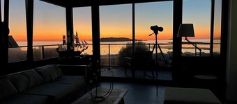 Renovated house, exceptional sea view, sleeps 8. Between Perros-Guirec and Paimpol