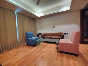 Senior Studio Suite, 1 Double Bed | View from room