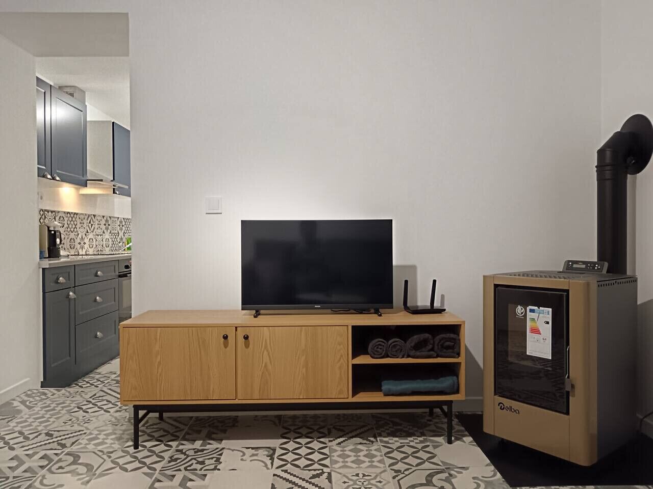 Frigorifero, microonde, forno, macchina per tè/caffè