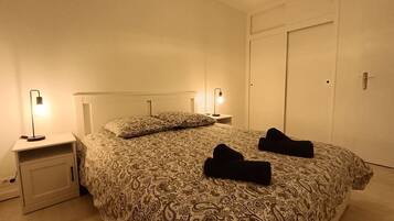 1 kamar tidur, setrika/meja setrika, Wi-Fi, dan seprai linen