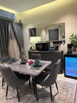 Luxury Apartment, Non Smoking | Living area