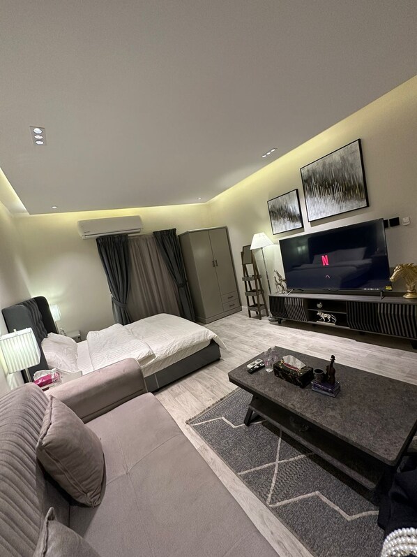 Luxury Apartment, Non Smoking