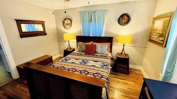 2 bedrooms, iron/ironing board, travel crib, WiFi