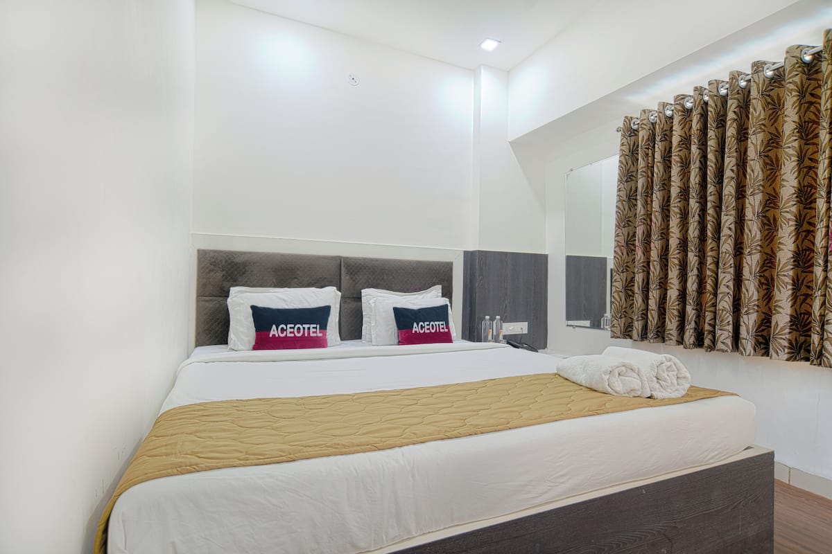 Classic Single Room