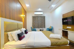 Deluxe Room - Aceotel Resort 7th Cloud Indore (Indore)