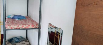 Baba Sundaram Hotel & Restaurant