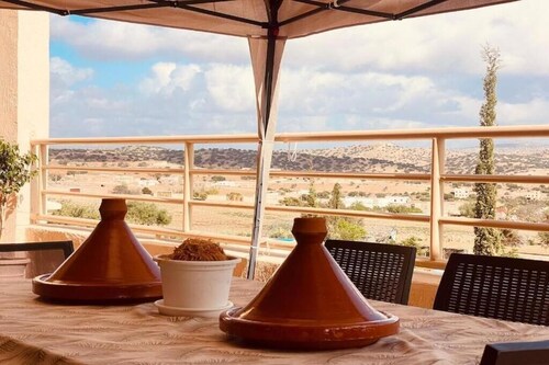 Villa Dar Yobedi in Essaouira, swimming pool, hammam, ideal for families & groups