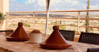 Villa Dar Yobedi in Essaouira, swimming pool, hammam, ideal for families & groups