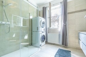 Shower, towels, soap, shampoo