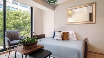 2 bedrooms, desk, iron/ironing board, travel crib