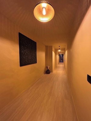Casa, 3 habitaciones, patio, vista al jardín | Interior