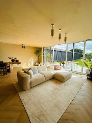 House, 3 Bedrooms, Patio, Garden View | Living room - Luxurious House in the Flemish Ardennes Near Ghent (Gavere)