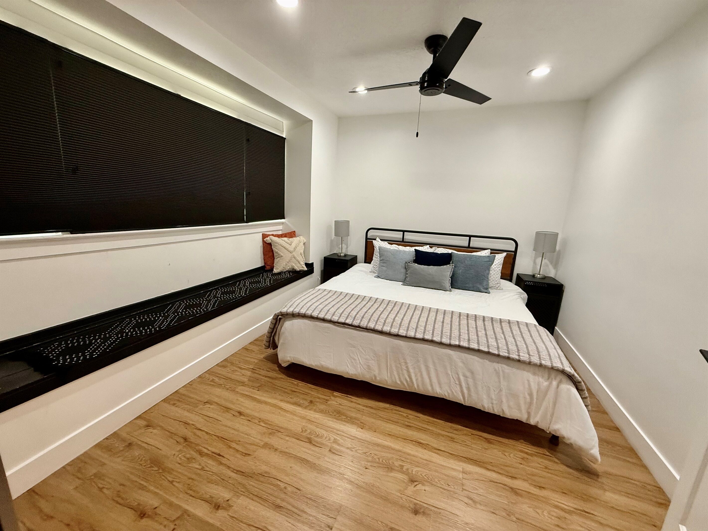 1 bedroom, travel crib, free WiFi, bed sheets