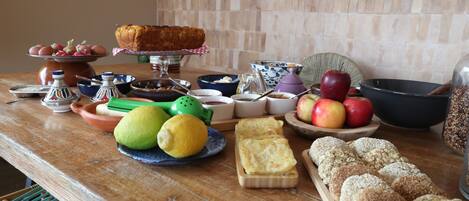 Desayuno buffet incluido todos los días