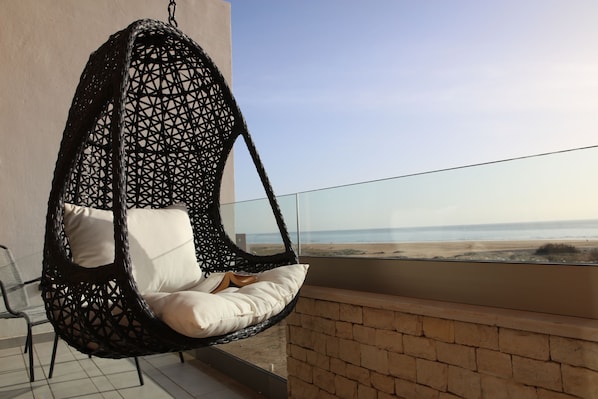 Penthouse, Ocean View | Soundproofing, free cribs/infant beds, rollaway beds, free WiFi - YMY BEACH HOUSE (Tamri)