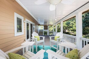 Terrace/patio - New Listing! Game room, Private pool & Hot Tub (Kitty Hawk)